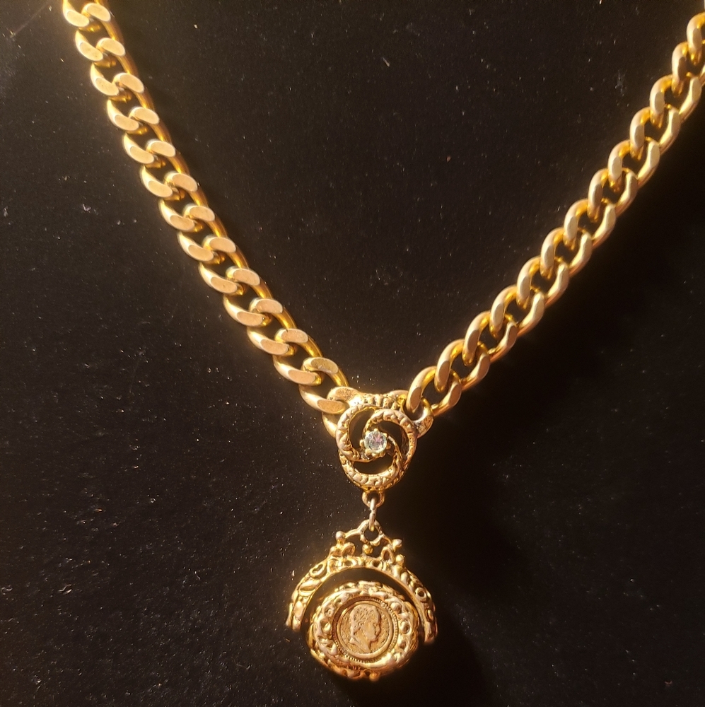 Vintage Early Goldette NY Necklace
